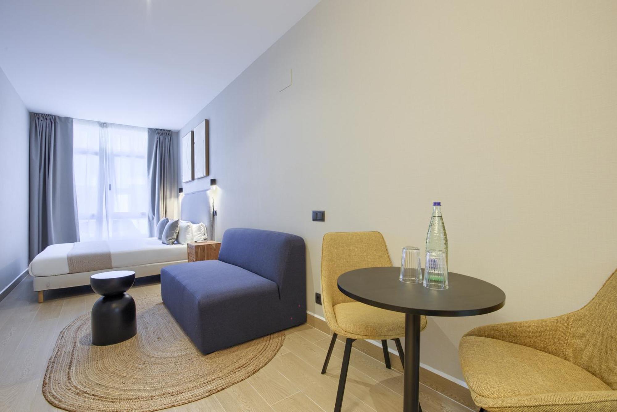 Dobo Madrid Murillo Zimmer foto