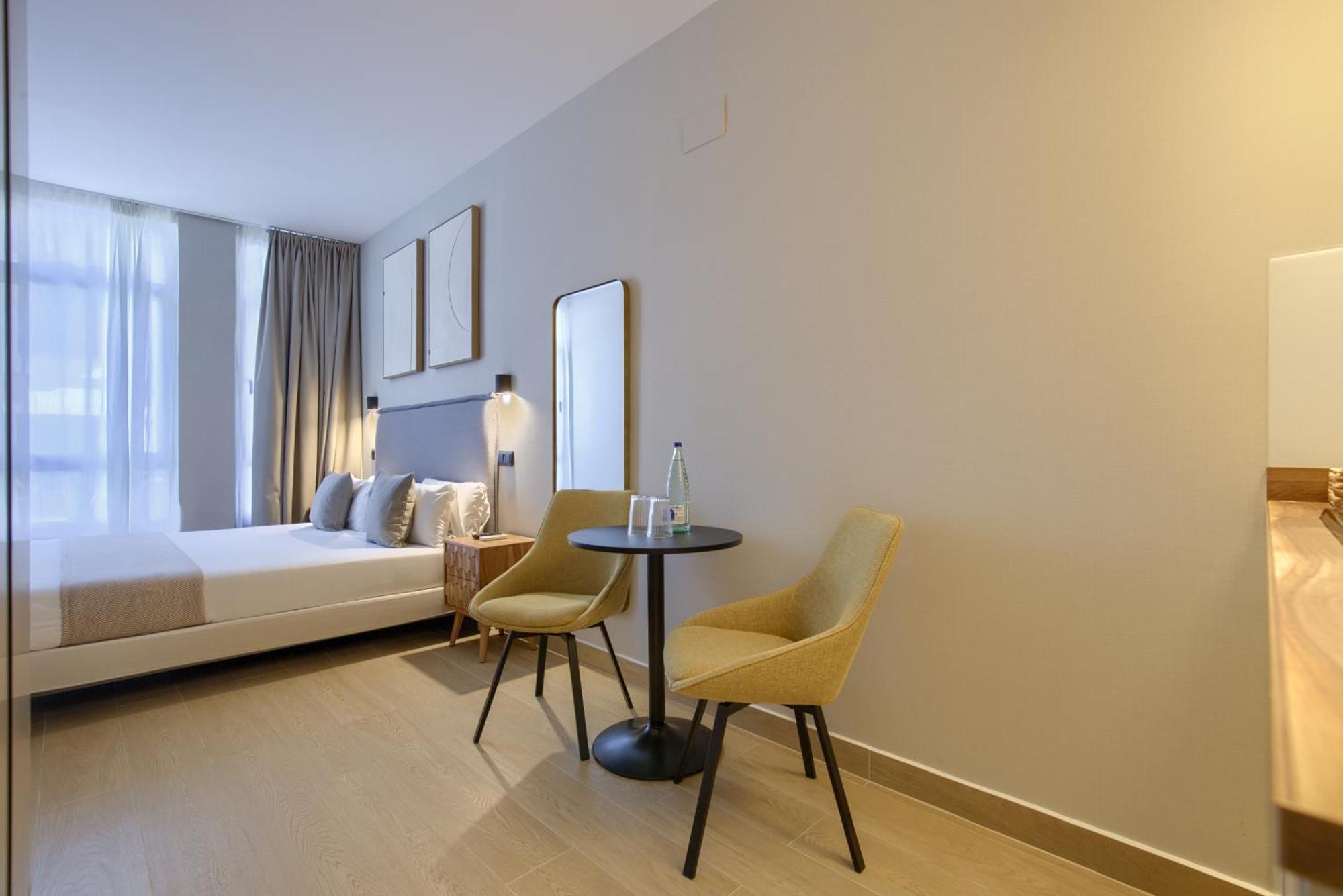 Dobo Madrid Murillo Zimmer foto