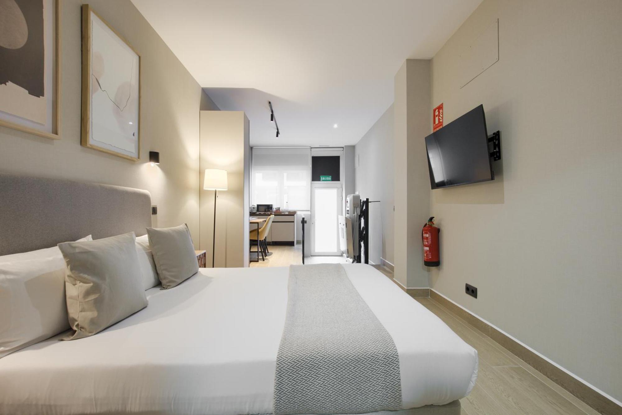 Dobo Madrid Murillo Zimmer foto