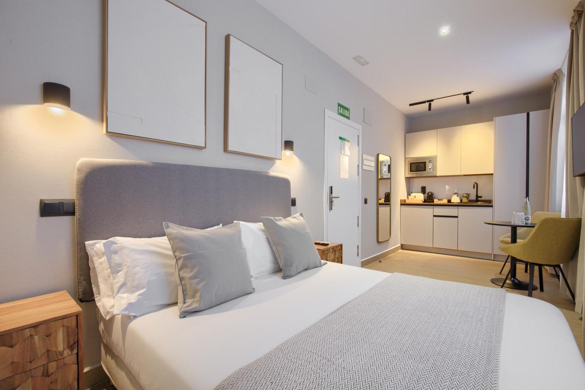 Dobo Madrid Murillo Zimmer foto